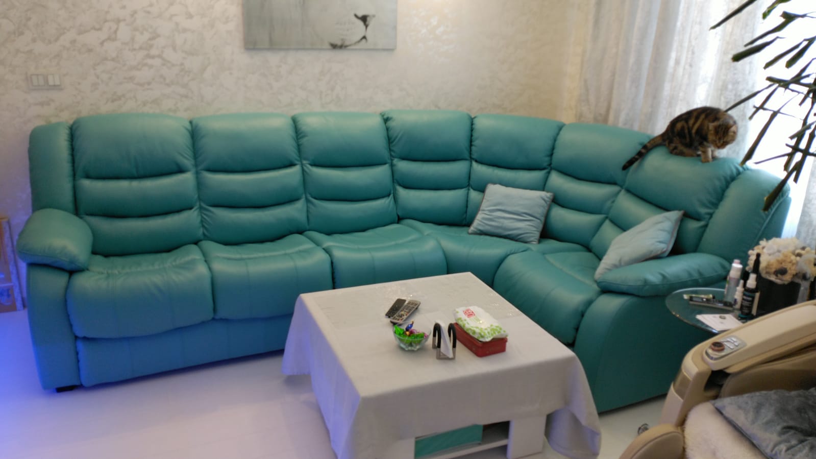 Перетяжка дивана на дому. Волгоградский проспект