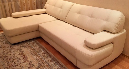 Обивка углового дивана.  Волгоградский проспект